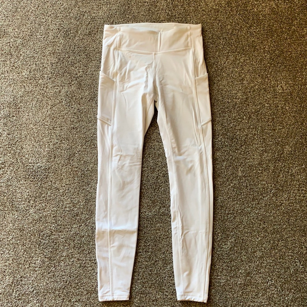 White size 6 lululemon leggings